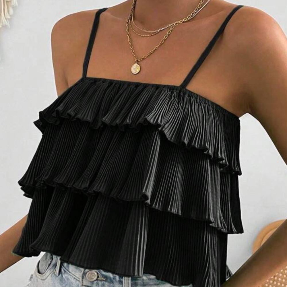 NEVER WORN Ruffle tank